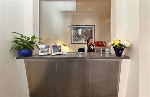 Hotel Centrum Commerz Am Bahnhof Altona 2*