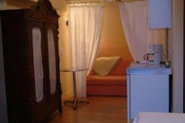 Bel Etage Hotel 3*