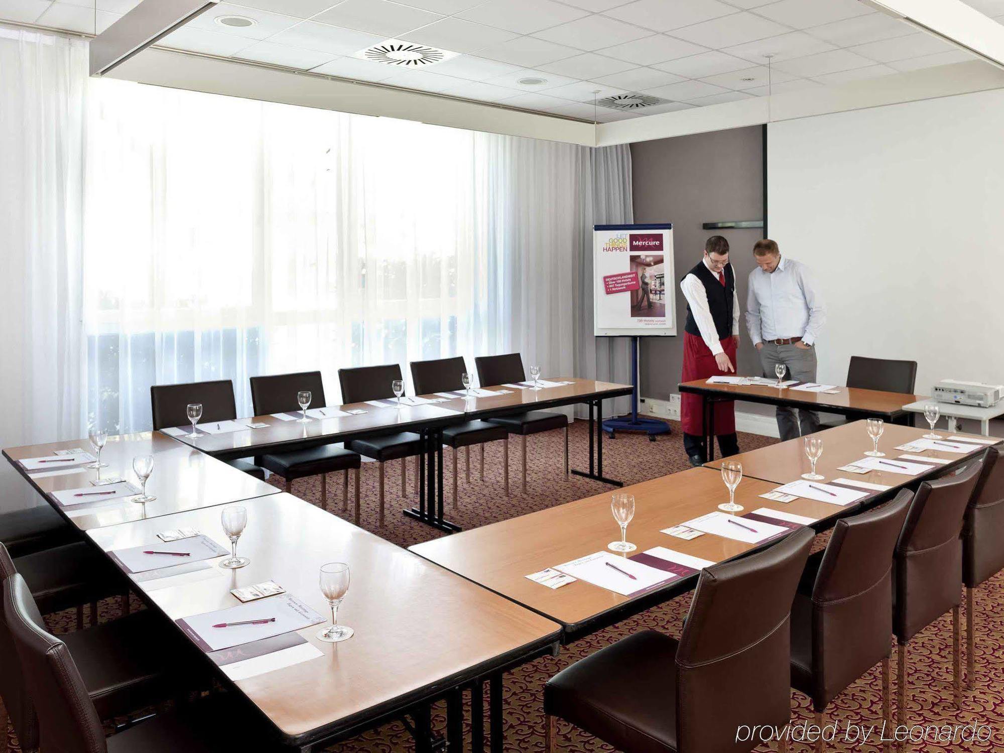 Mercure Am Volkspark Hotel 4*