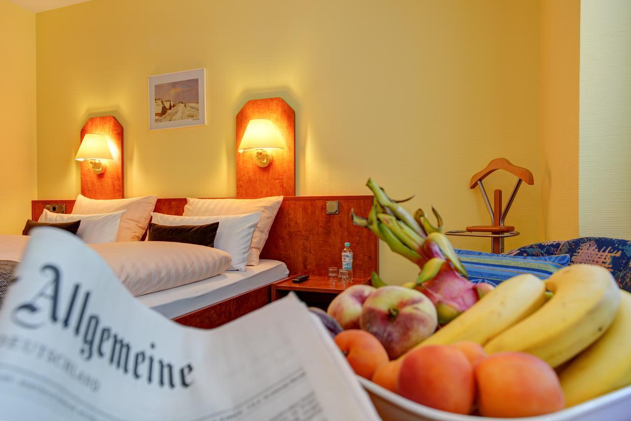 Elbinsel Free Parking Hotel