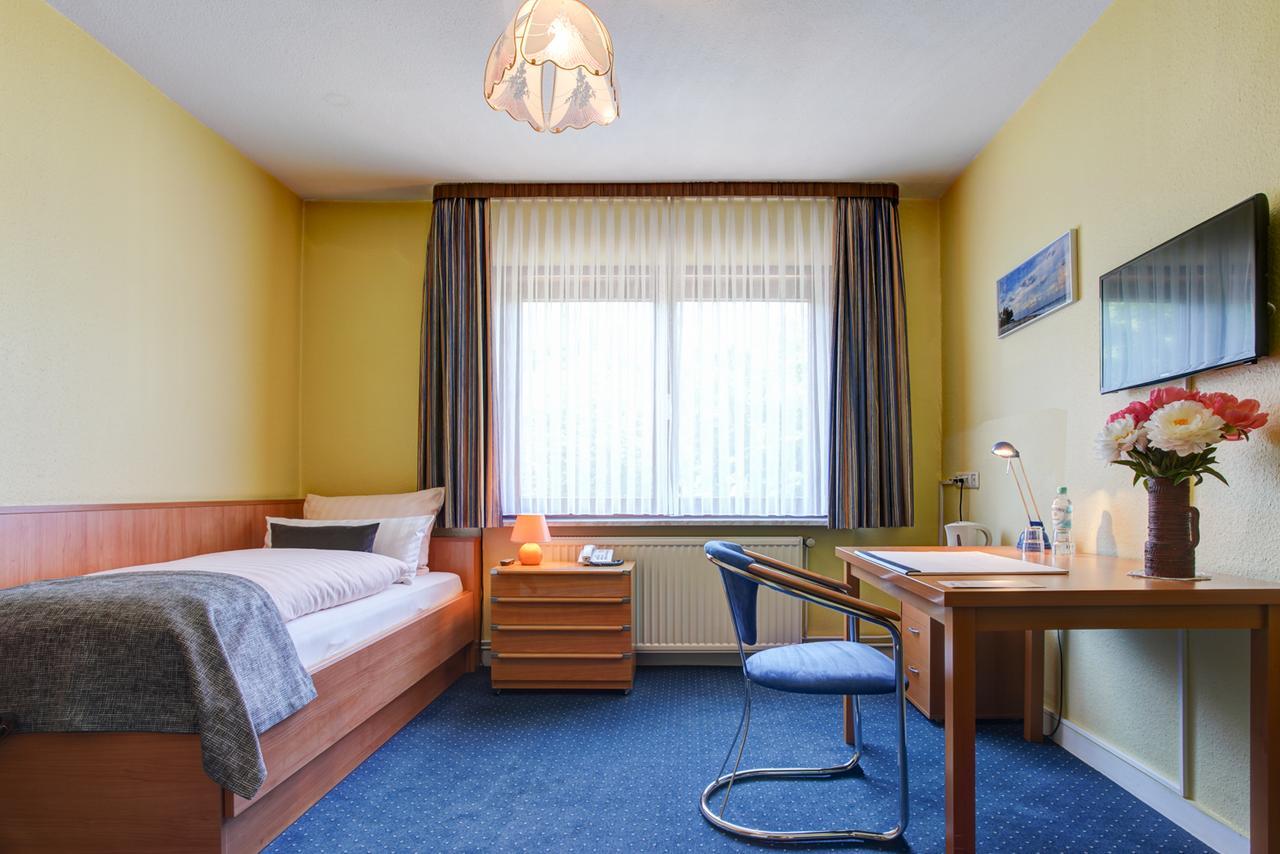 Hotel Elbinsel Free Parking