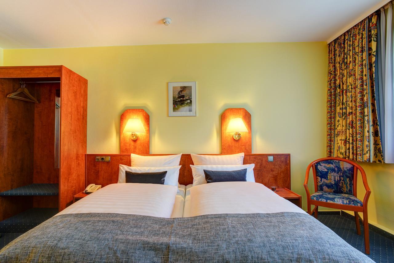 Elbinsel Free Parking Hotel 3*