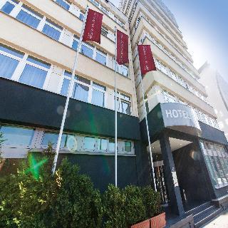 Arcadia Belmondo 4* Hamburg