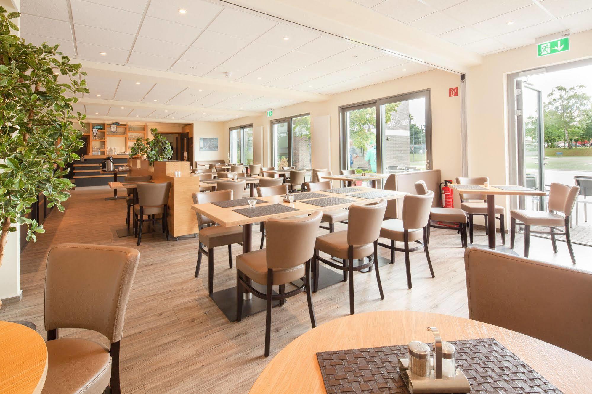 Sporthotel Hamburg By Jufa Hotels Hamburgo