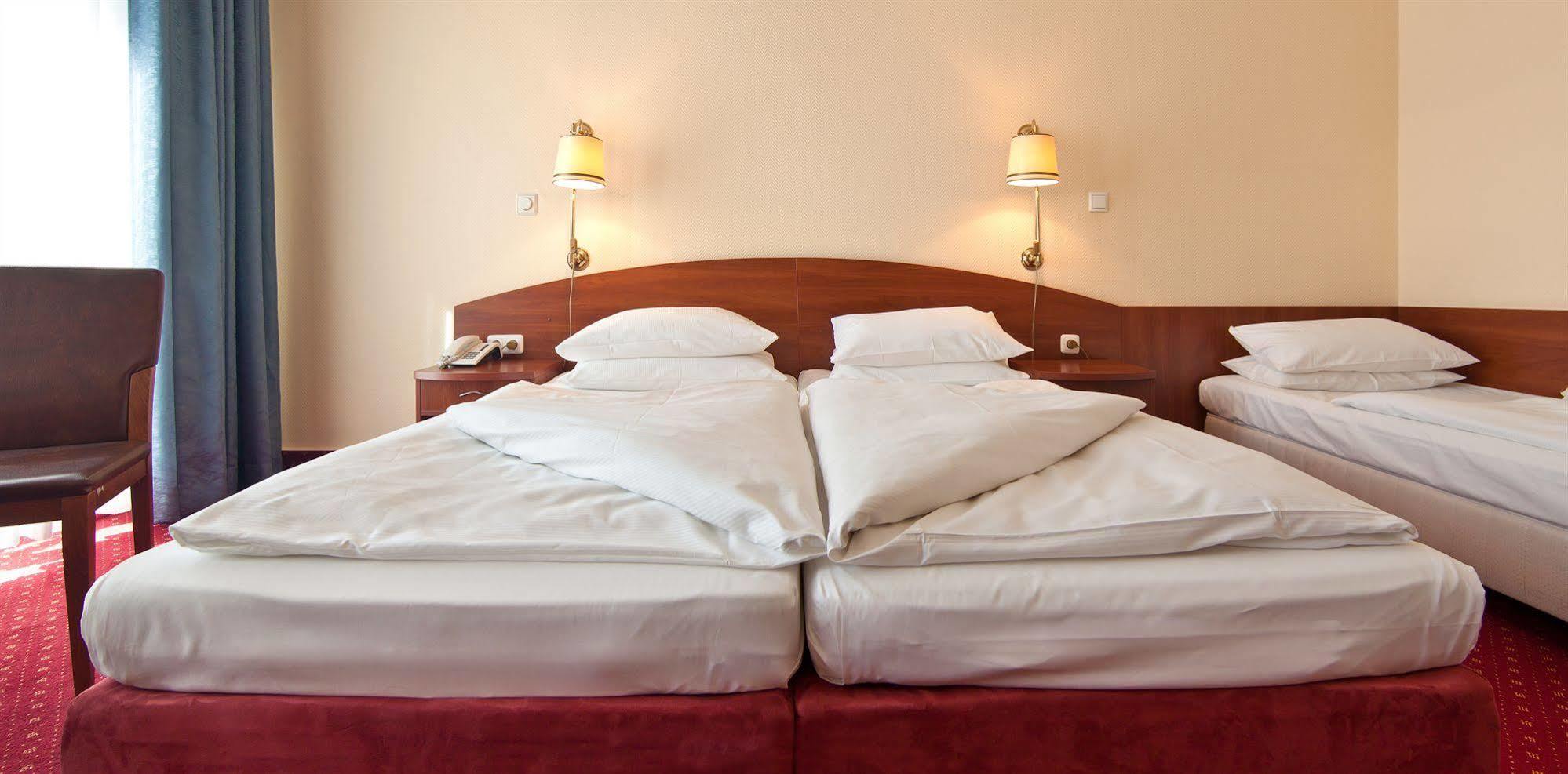 Novum Kronprinz Hauptbahnhof Hotel Hamburg