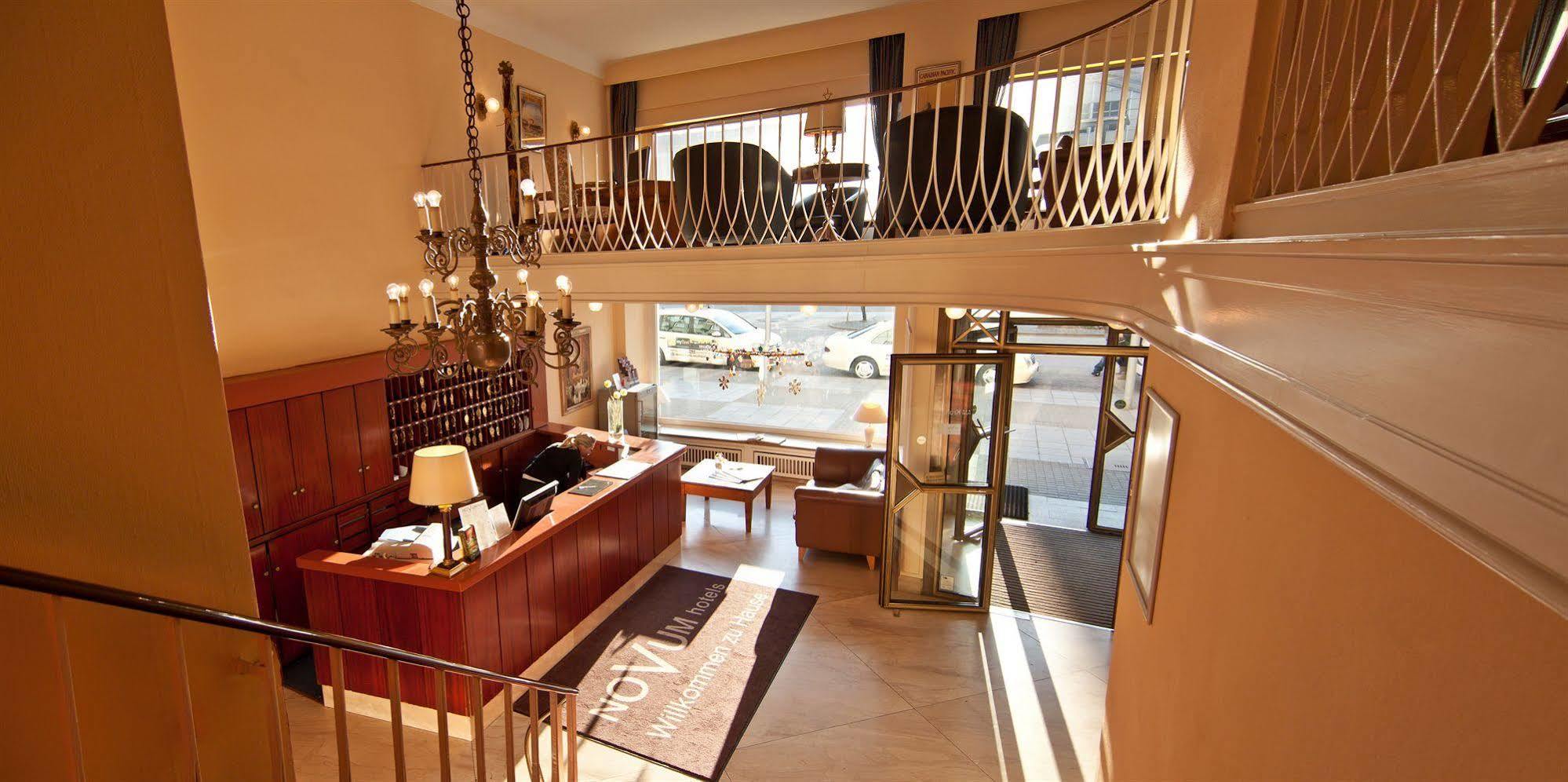 Novum Kronprinz Hauptbahnhof Hotel Hamburg