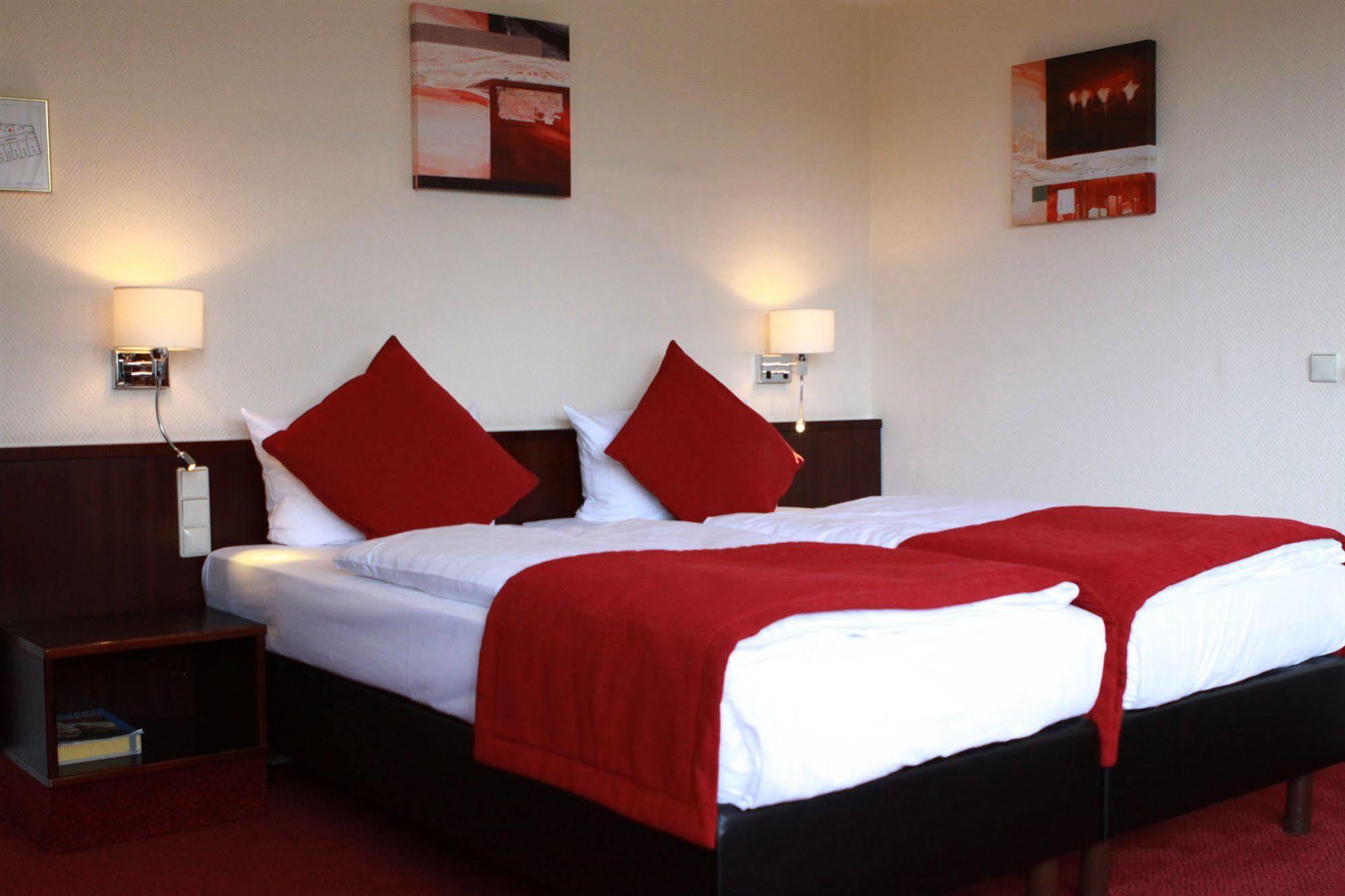 Hotel Leonardo Elbbruecken Hamburg