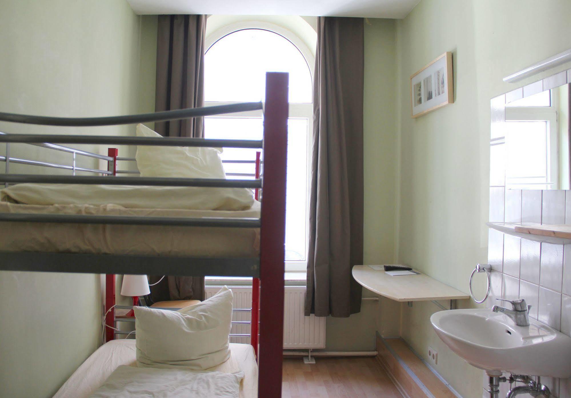 Buch-ein-bett Hostel Hamburg-Harburg