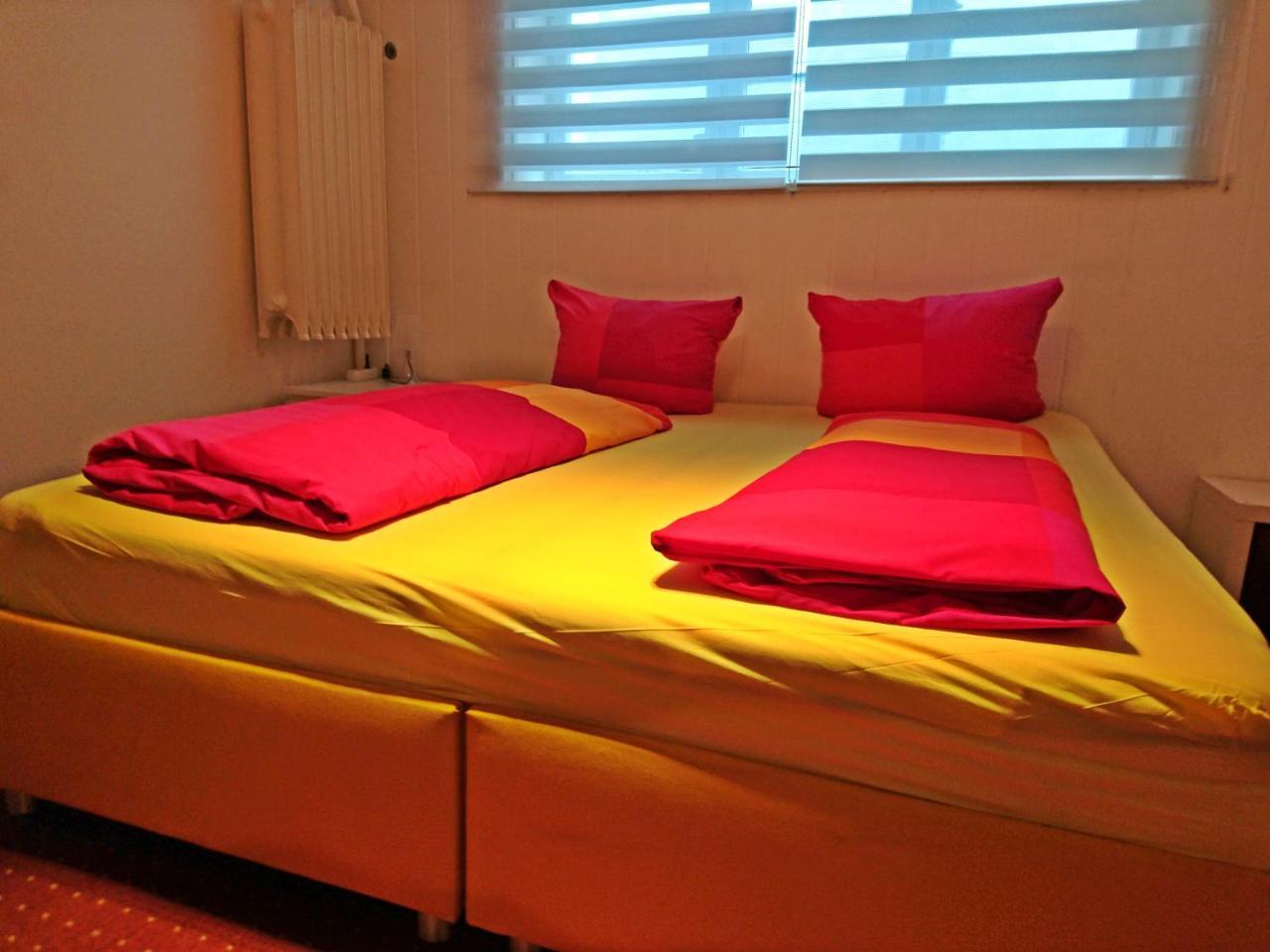 Guest house City Apartment S&W 2*