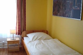 Kieler Hof Hotel 2*