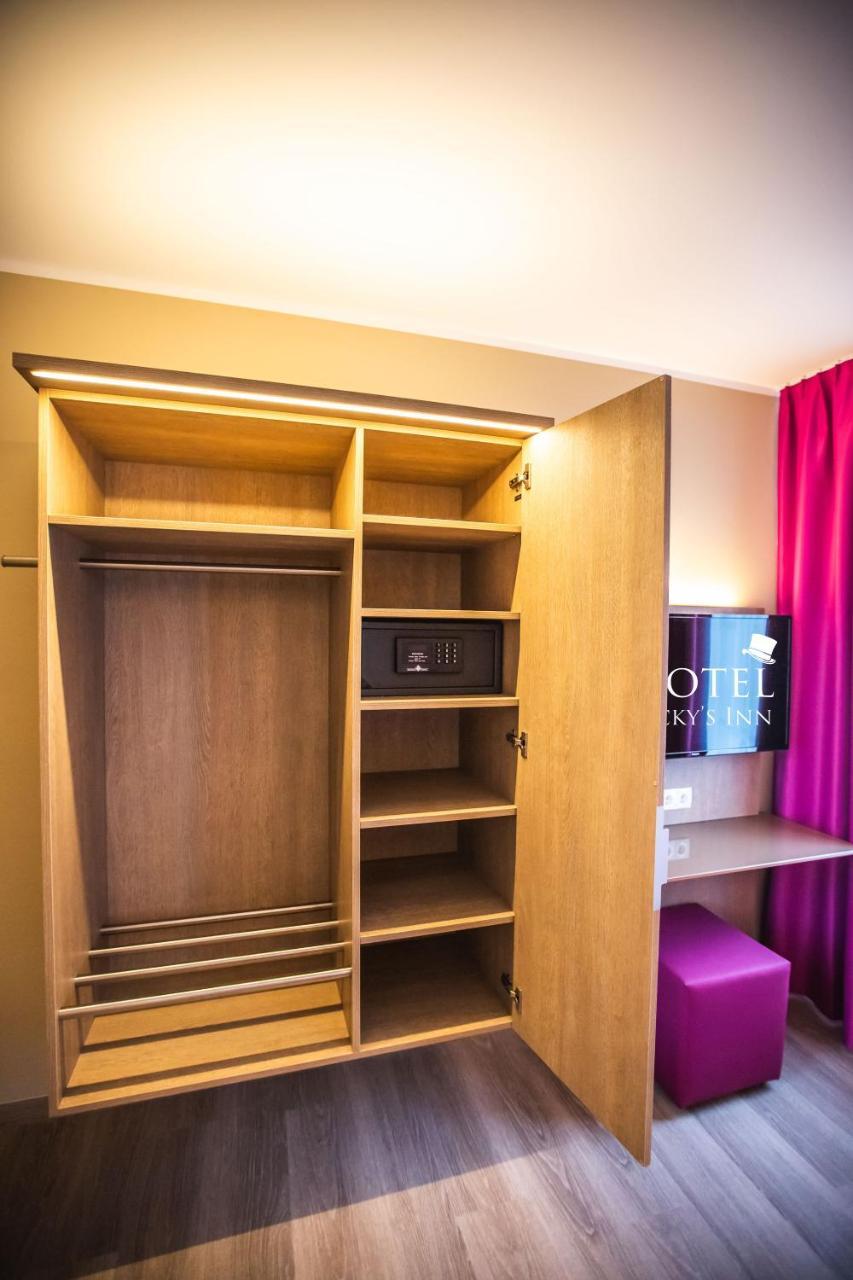 Luckys Hotel Hamburg-Harburg