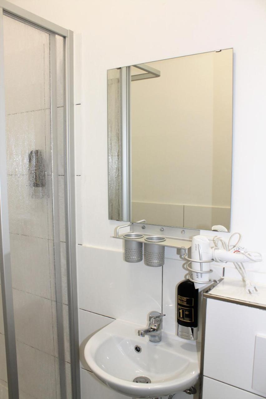 Hotel Pionier Wandsbek 2*