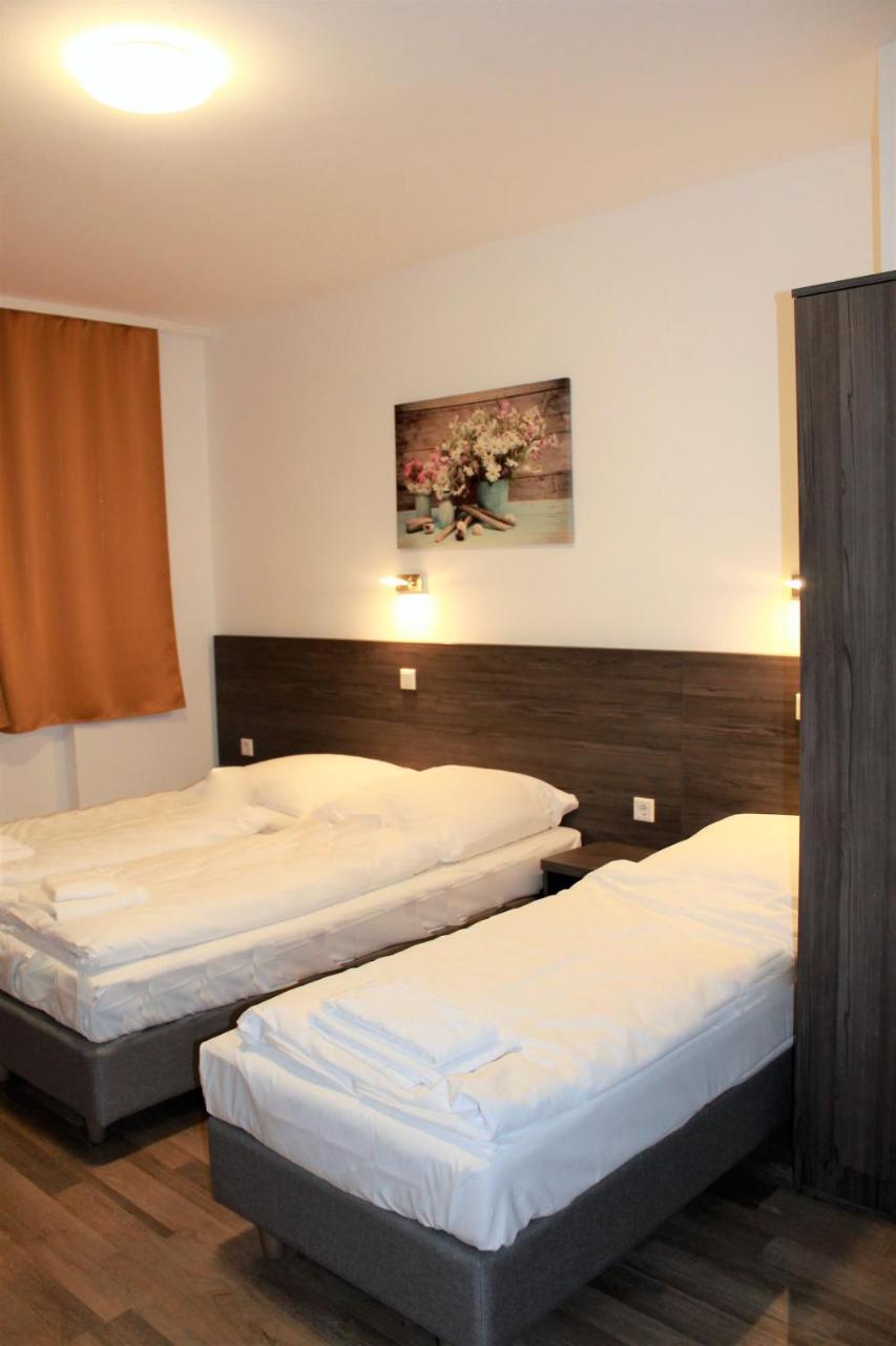 Pionier Wandsbek Hotel 2*