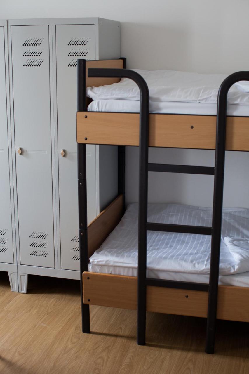 Hostel Monteurzimmer In Mitte Bei Hansezimmer *