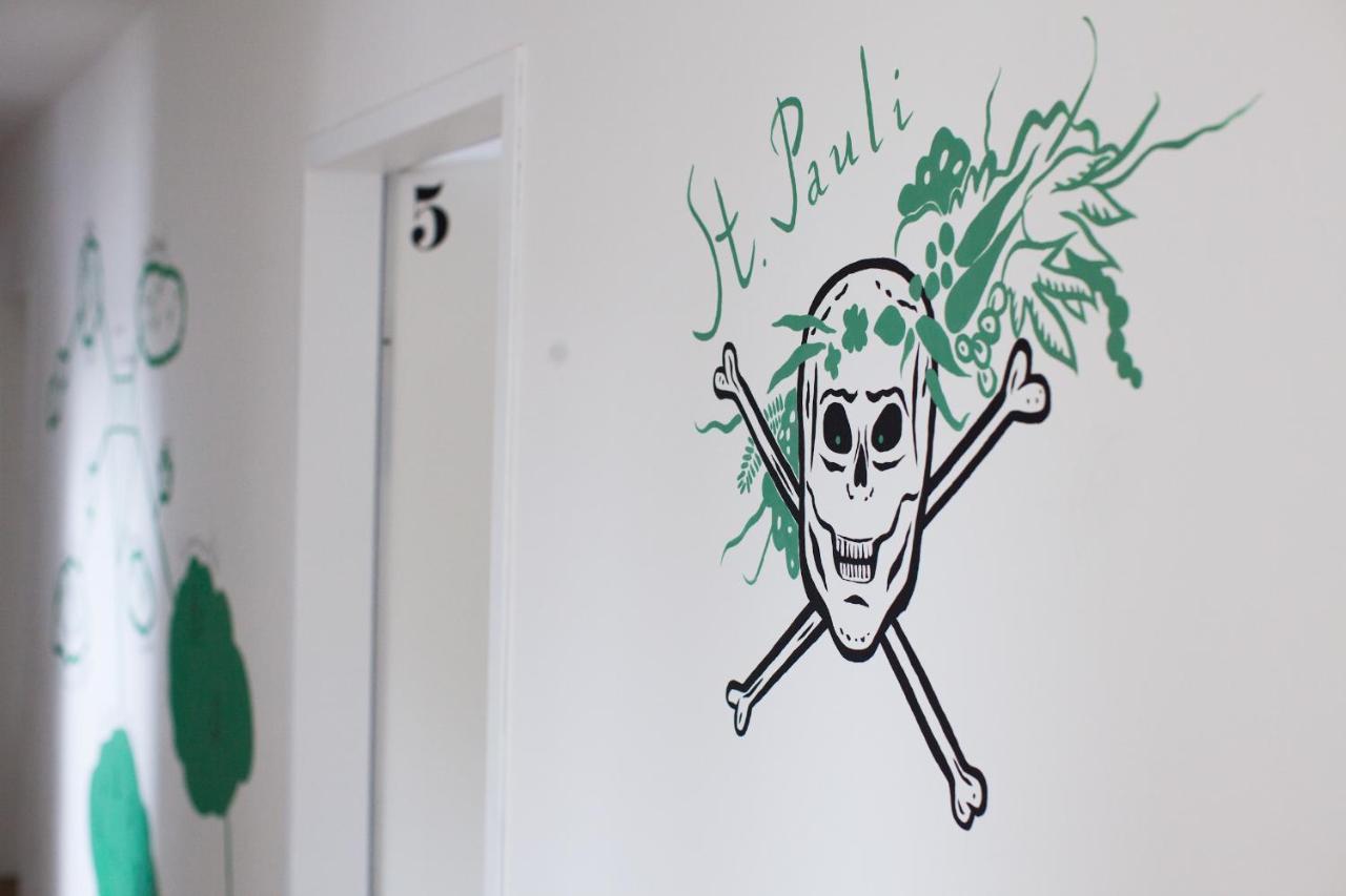 Hostel Monteurzimmer In Mitte Bei Hansezimmer *