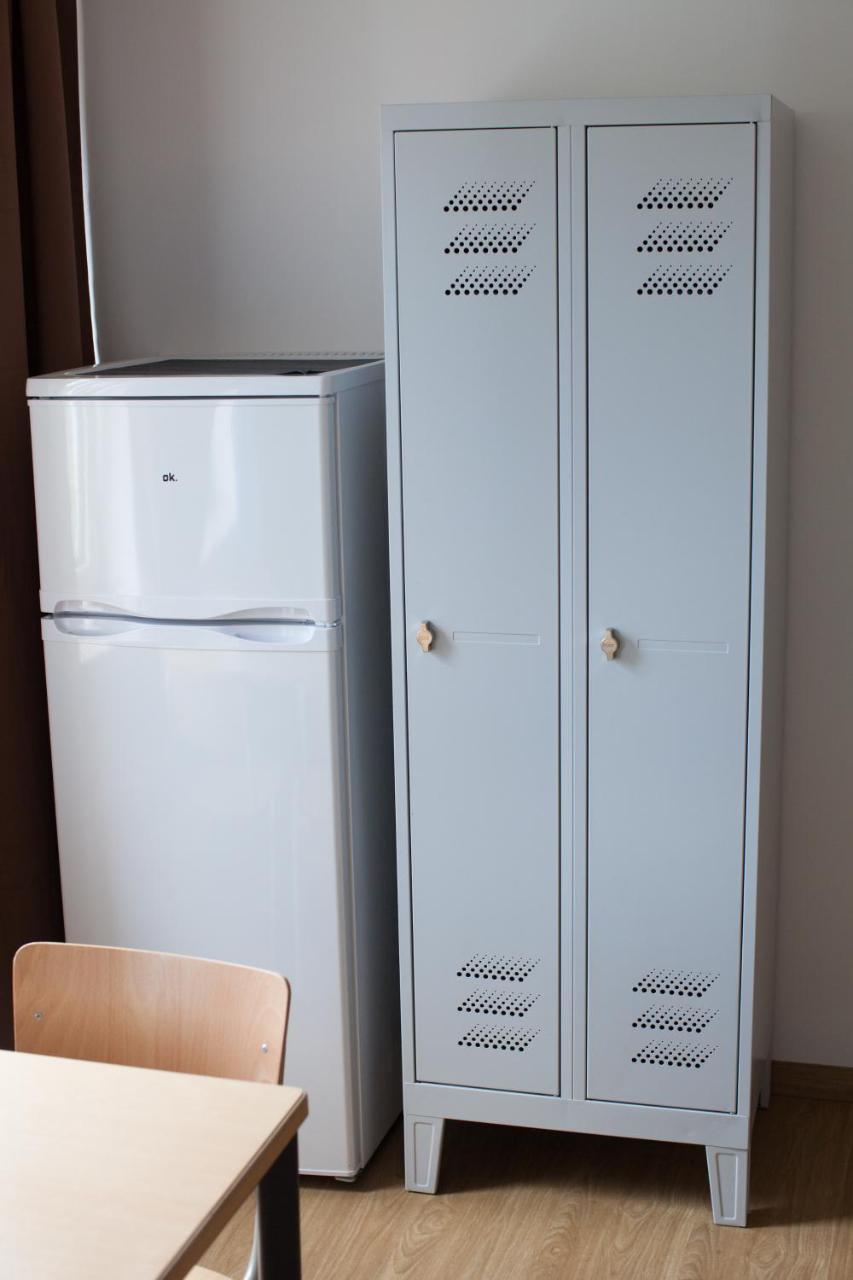 Hostel Monteurzimmer In Mitte Bei Hansezimmer *