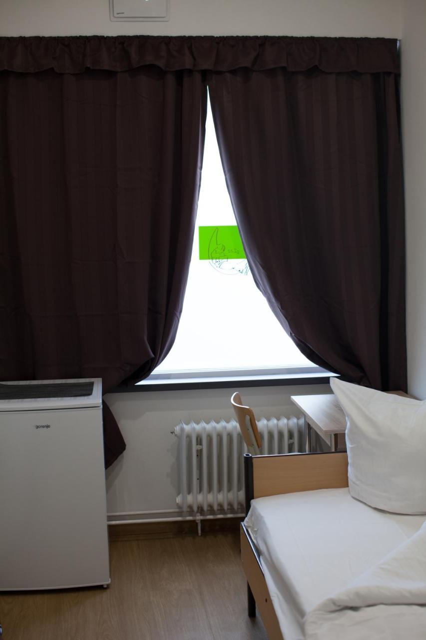 Monteurzimmer In Mitte Bei Hansezimmer