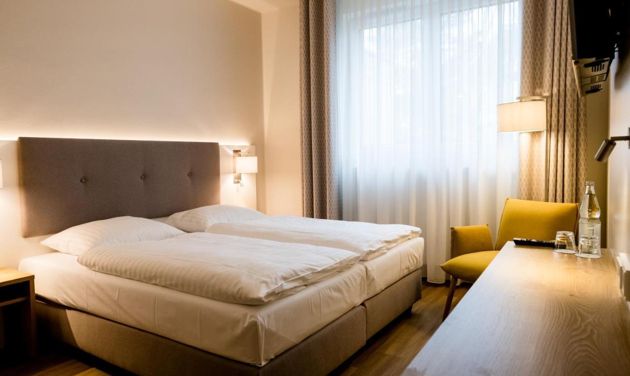 Haus Rissen Gaestehaus 3*