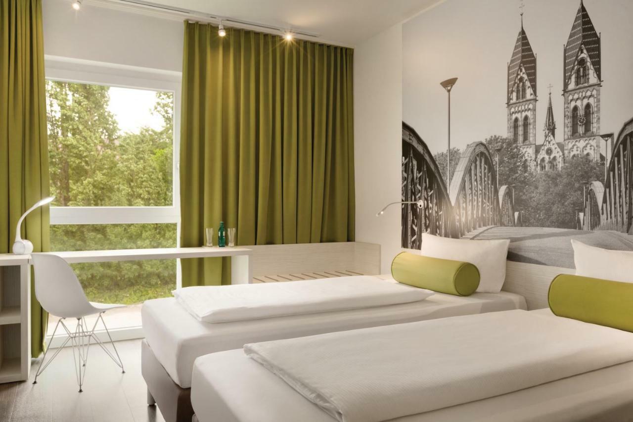 Hotel Super 8 By Wyndham Mitte Hamburgo