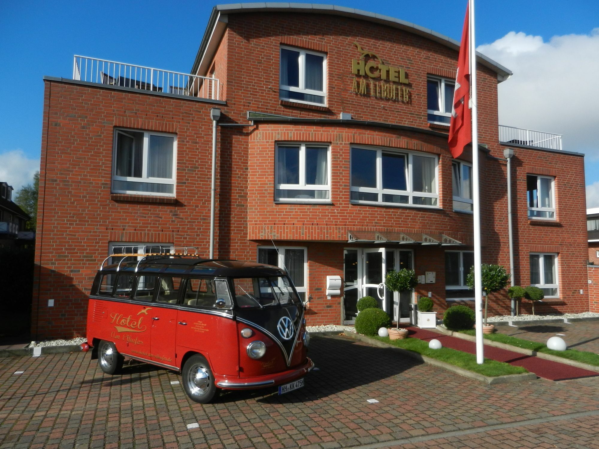 Am Elbufer Hotel 3*
