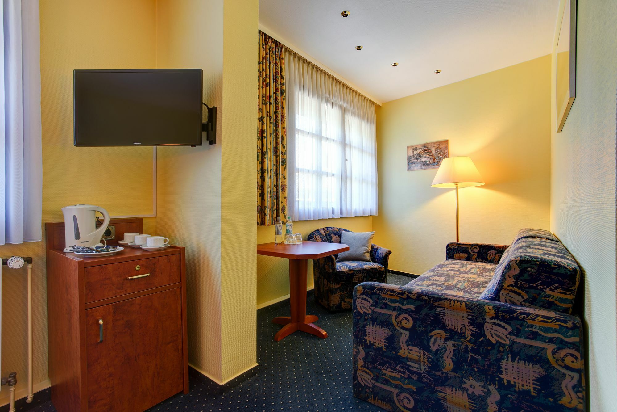 Elbinsel Free Parking Hotel