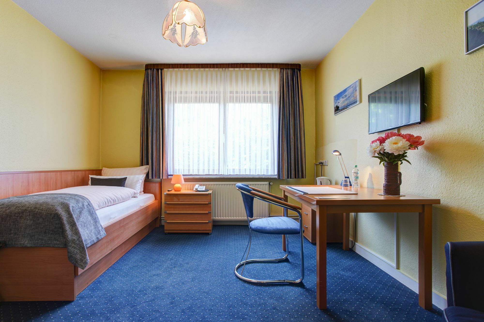 Hotel Elbinsel Free Parking