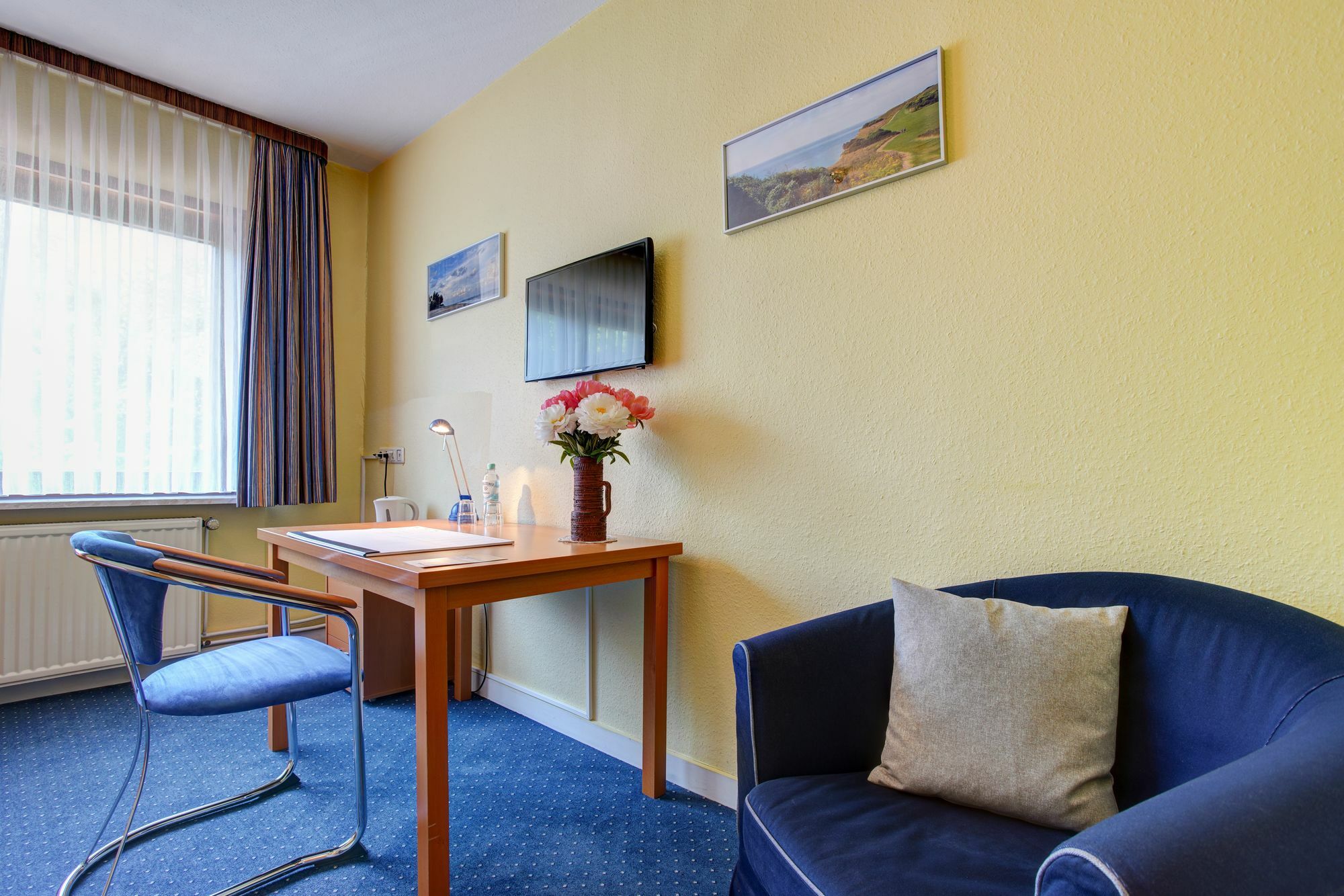 Elbinsel Free Parking 3*