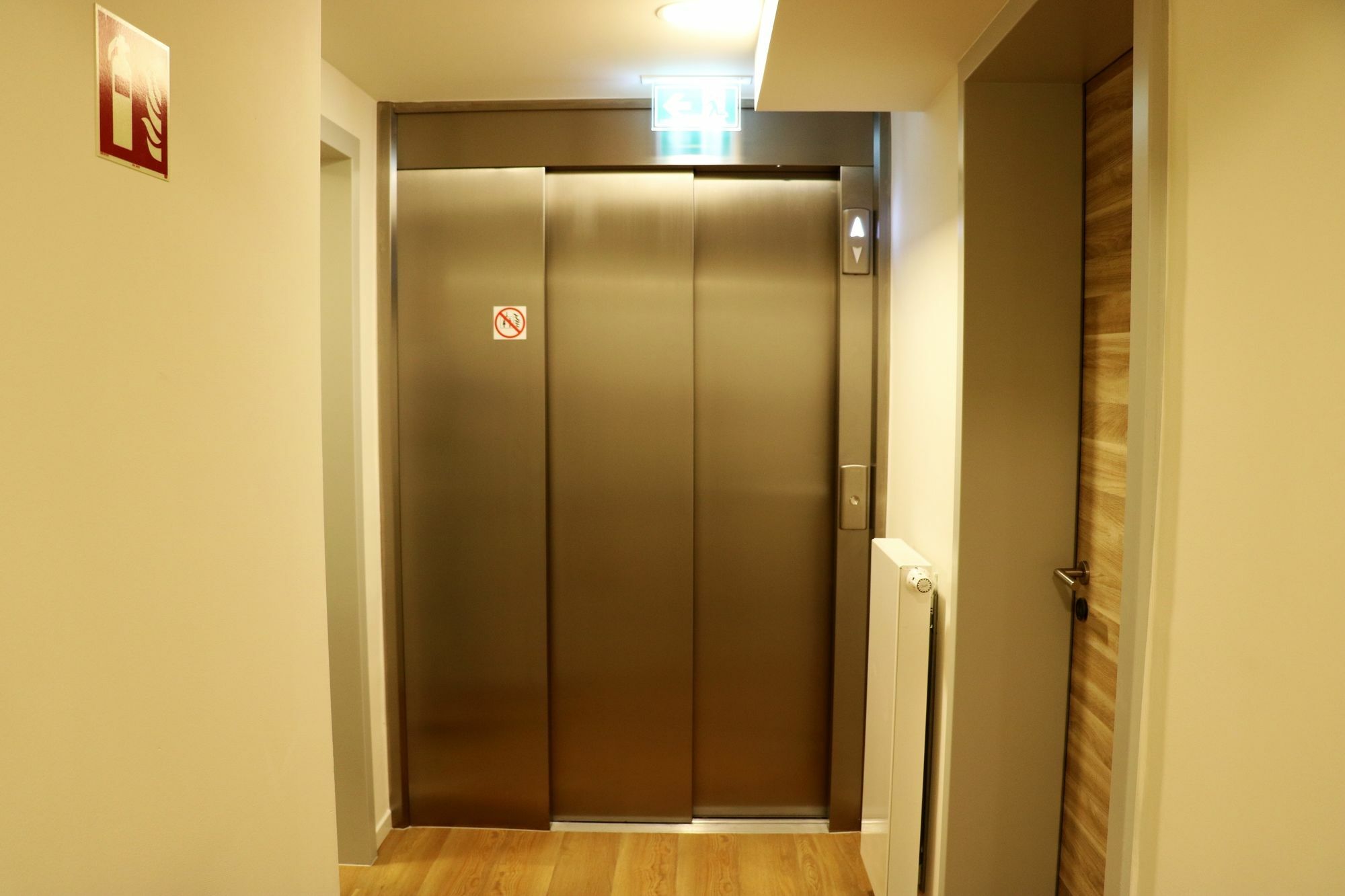Signature East Hamburgo