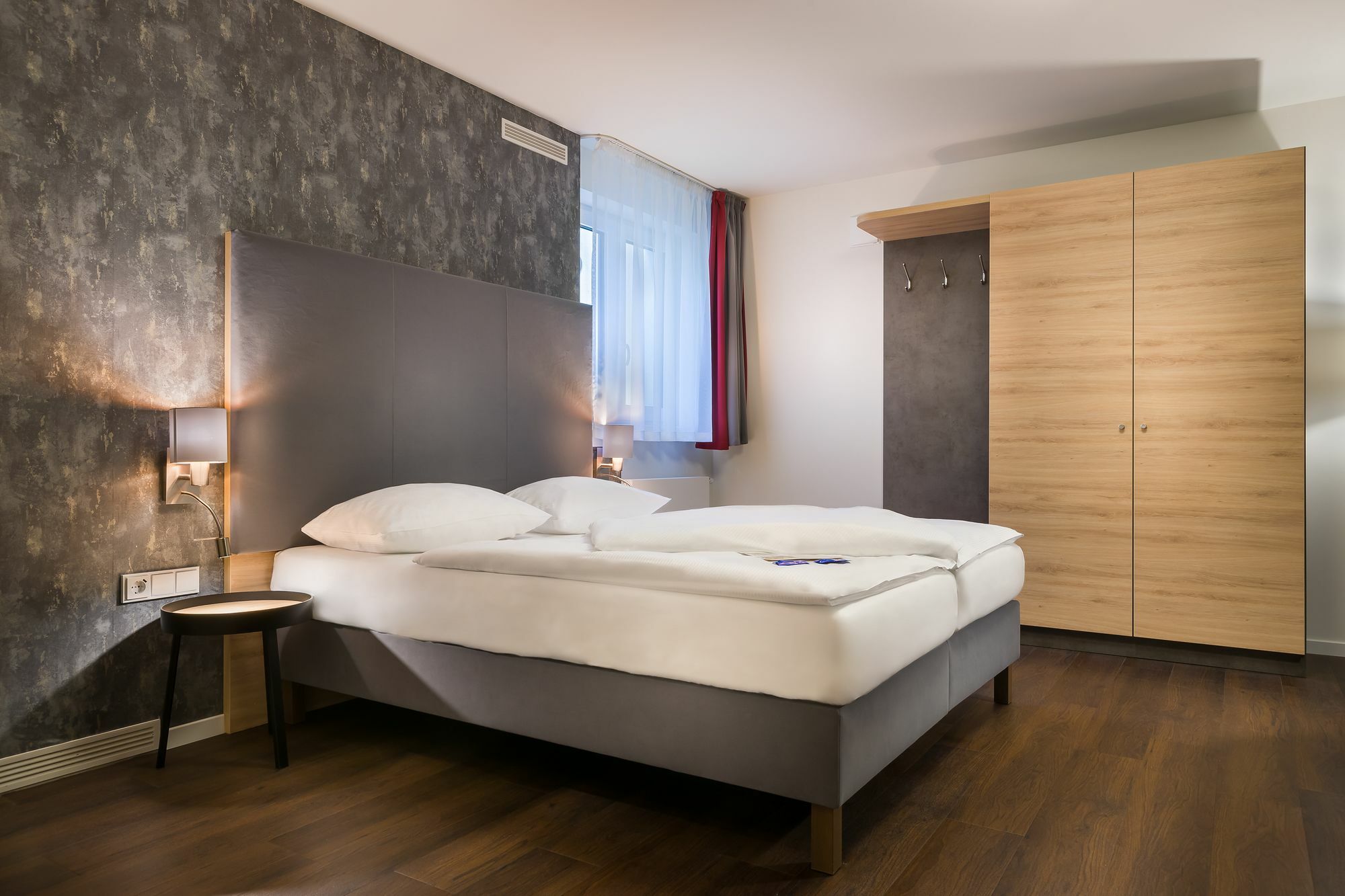 Signature East Hamburgo