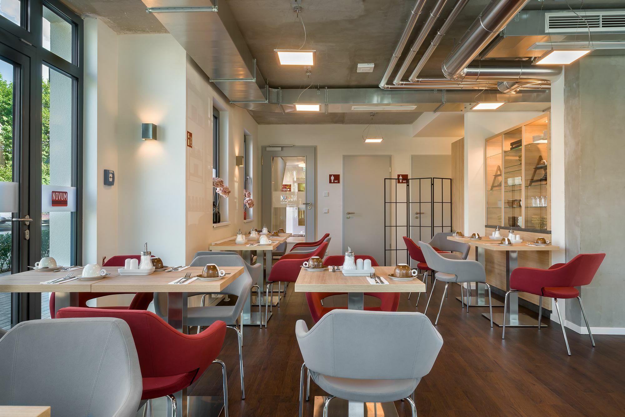 Signature East 3* Hamburgo