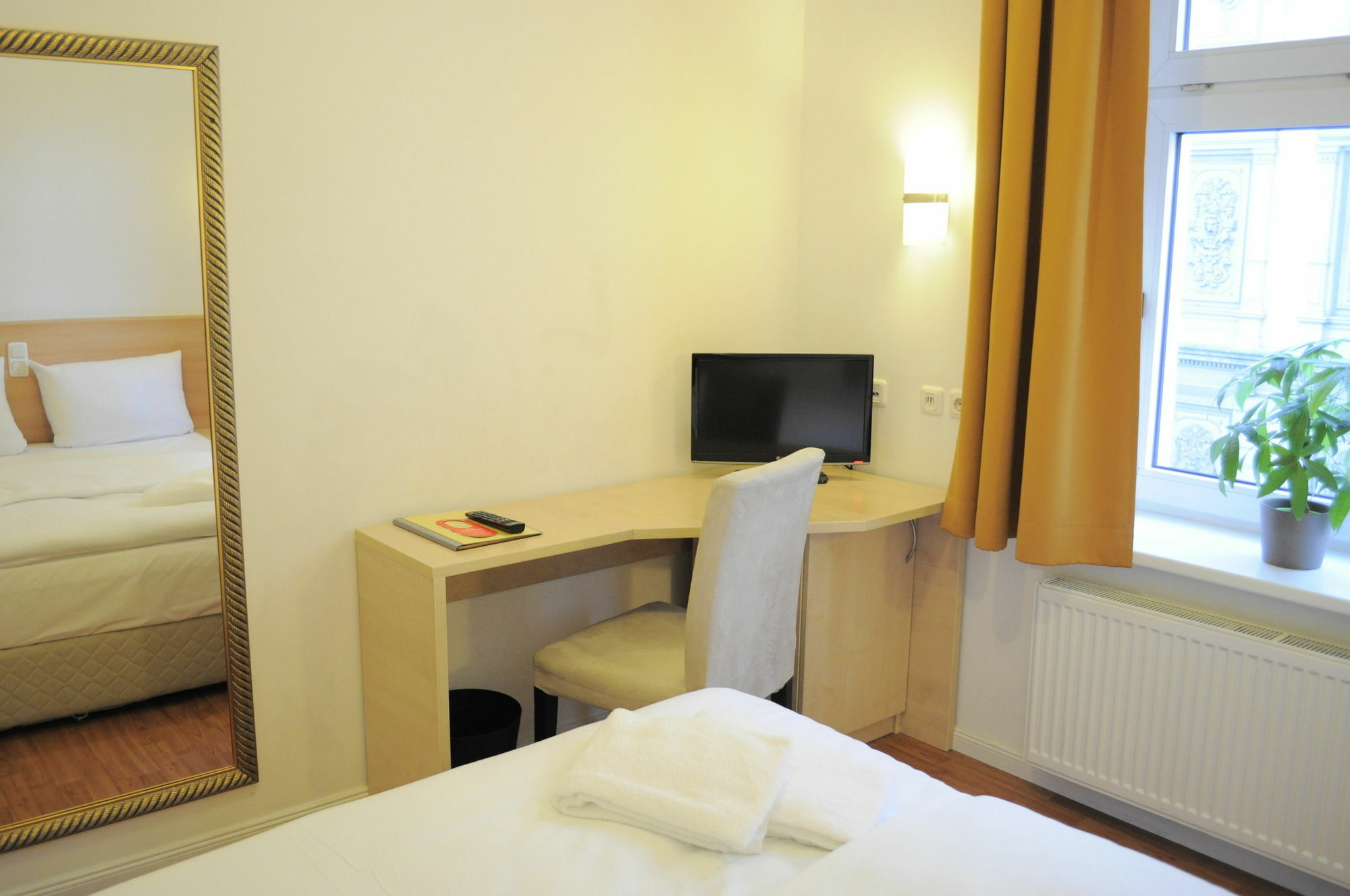 Budapester Hof Hotel 2*