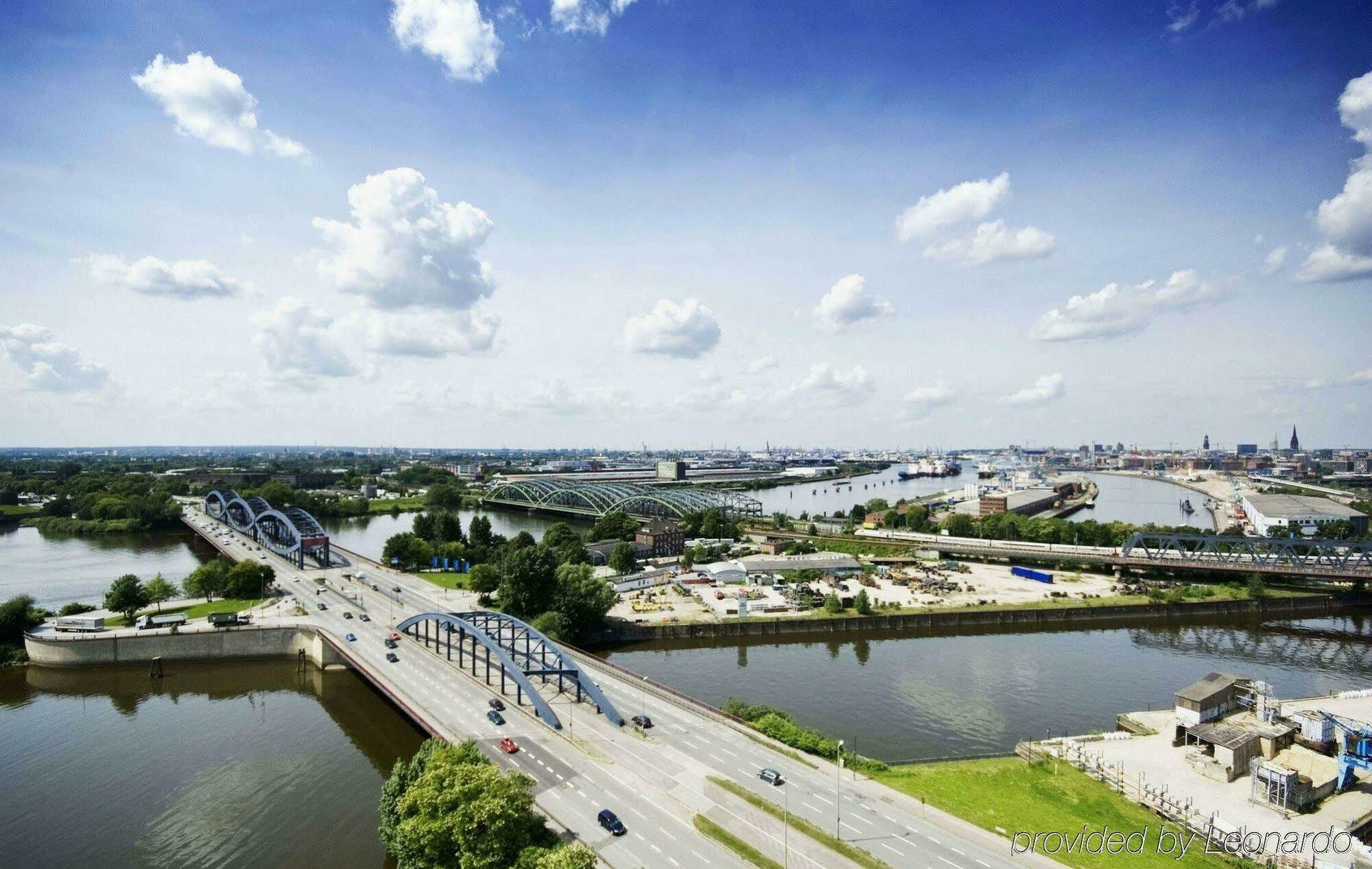 Hotel Bridge
