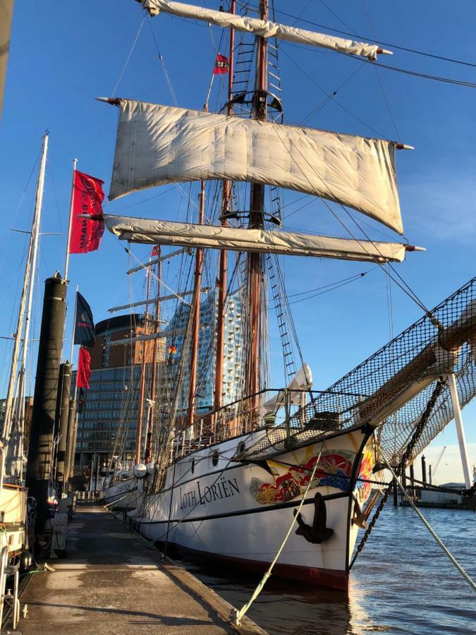 Segelschiff Loth Lorien 3*