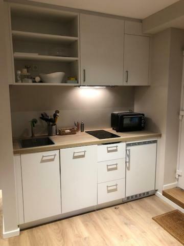 Sehr Schone Kleine Elbnahe Mit Guten Parkmoglichkeiten Apartment *