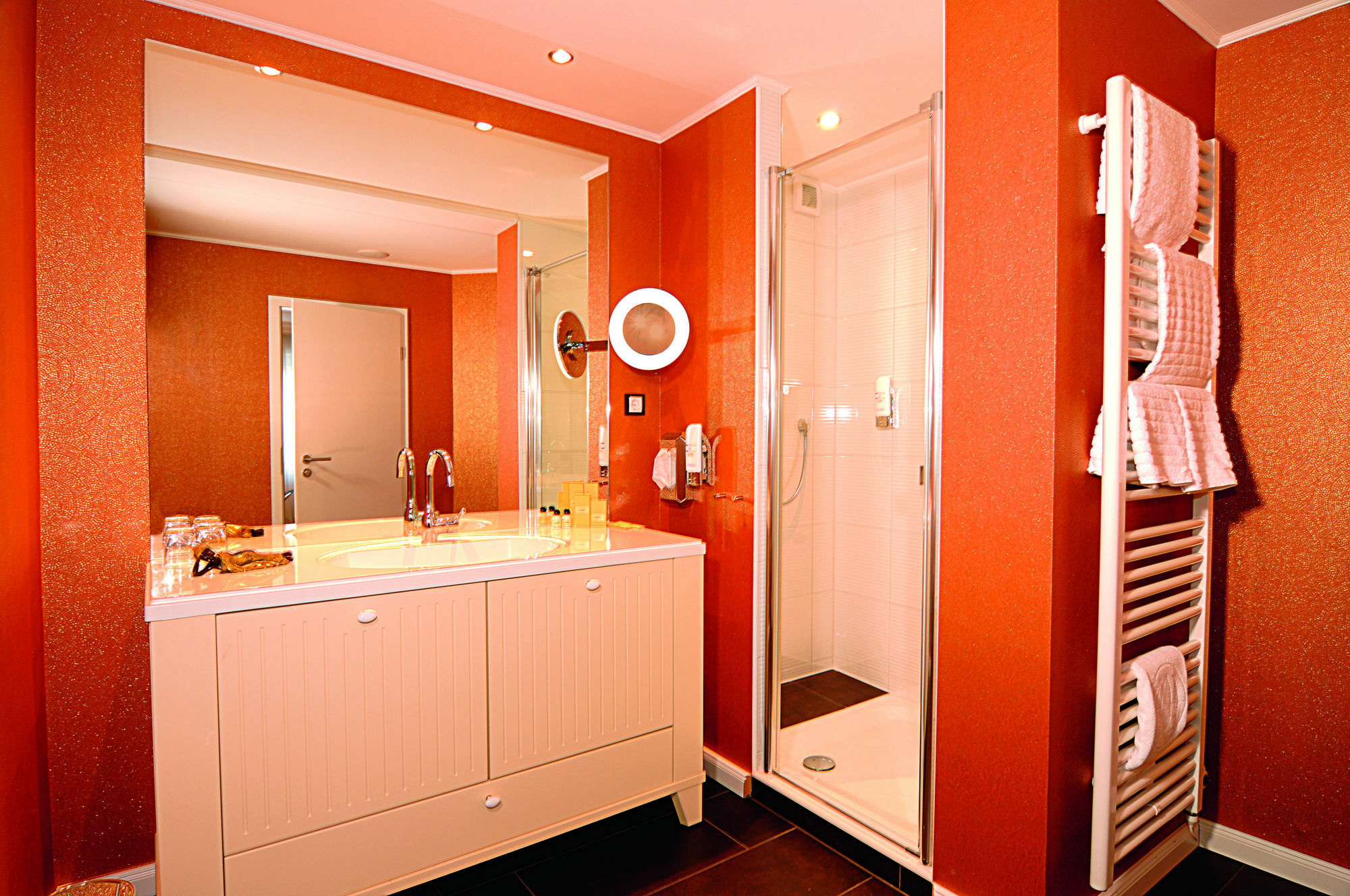Hotel Business & More 4*