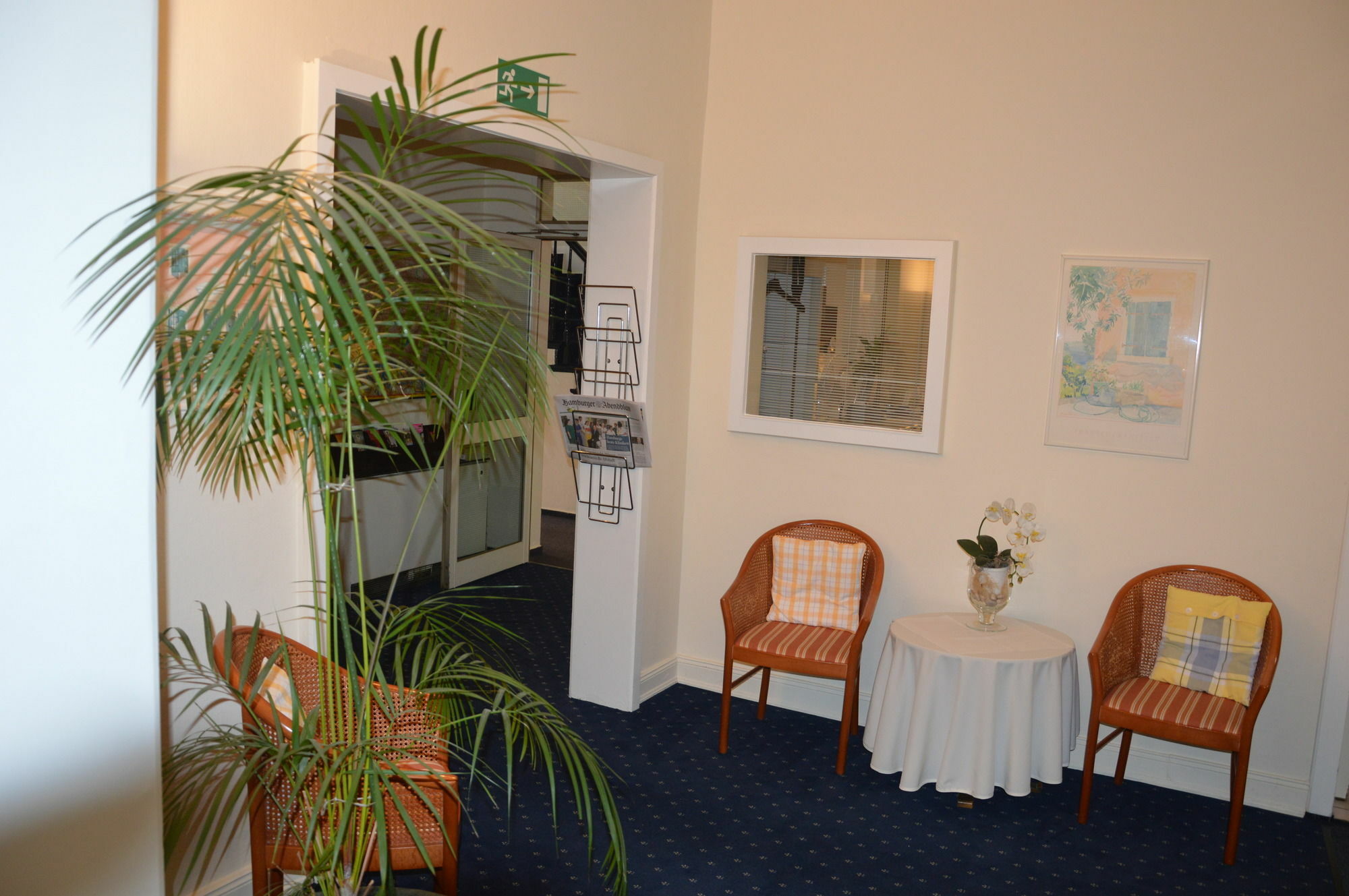 Hotel Centrum Commerz Am Bhf Altona