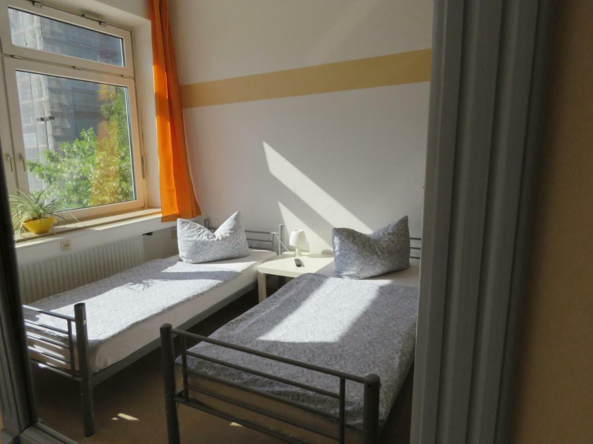 Zimmervermietung Hoffmann *