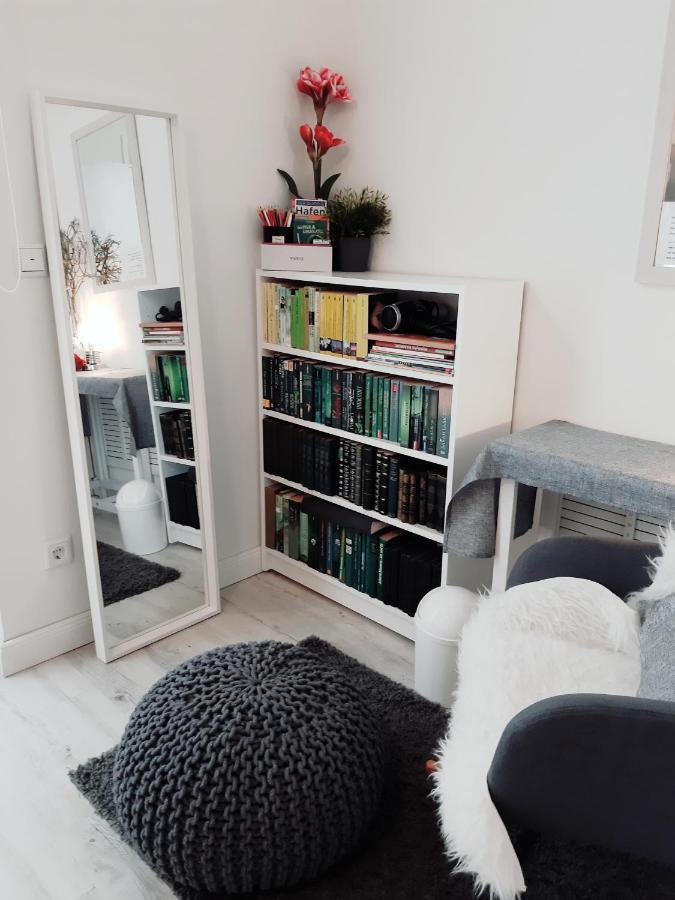 Zimmer Mit Balkon, Hamburg City Homestay