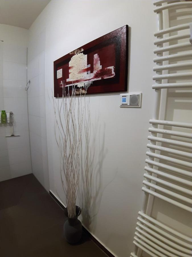 Zimmer Mit Balkon, Hamburg City Homestay *