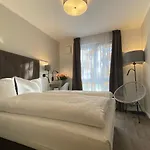 Signature East Hotel Falk