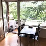 Schoene 2 Zimmer Wohnung Im Zentrum Hamburgs