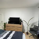 Schoene Wohnung Naehe Von Hbf Und Alstersee