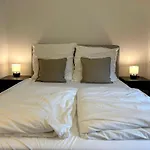Gemuetliche Zentralgelegene 2 Zimmer Wohnung In Hamburg