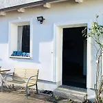 Loft Moin Near Ndr Uke Zoo