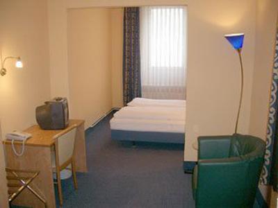 Hansehof 3* Hamburgo