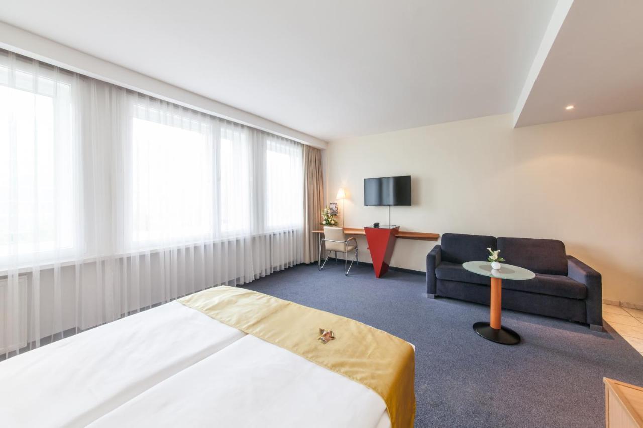 Hotel Novum Ambassador 3*