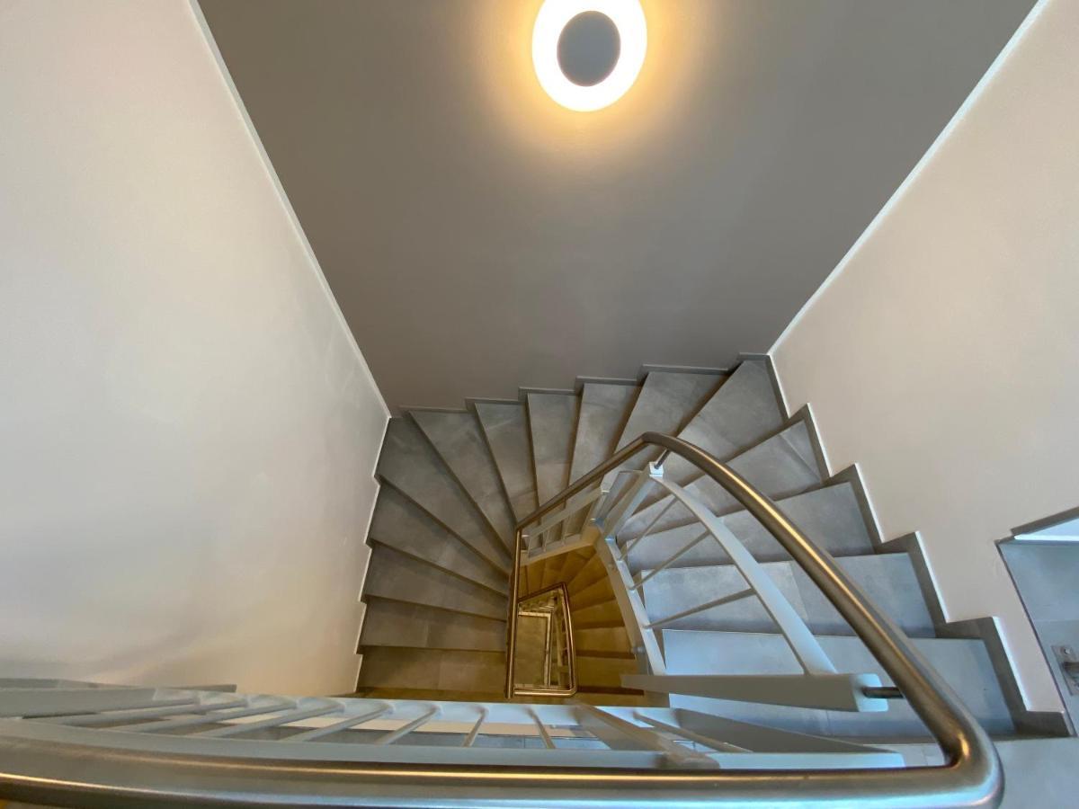 Signature East Falk Hotel 3*