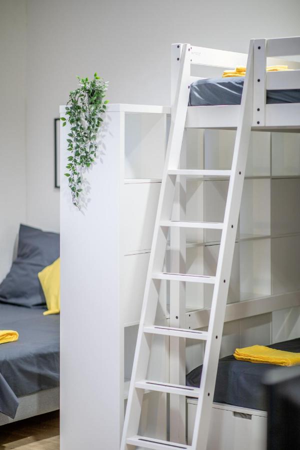 Appartement Studio Loft With Walk-in Rain-shower Hamburg-Harburg