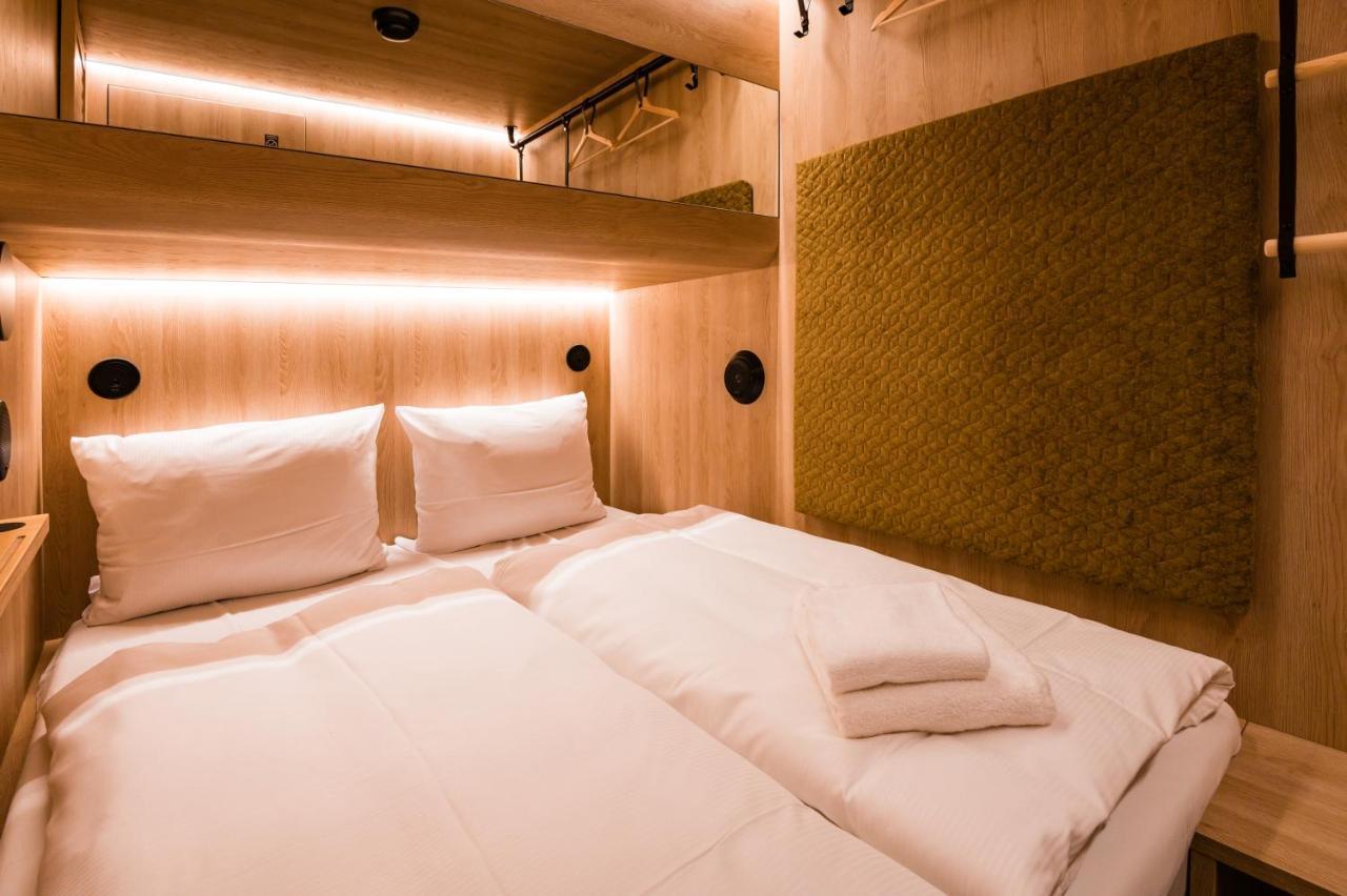 Capsulehotel Cab20