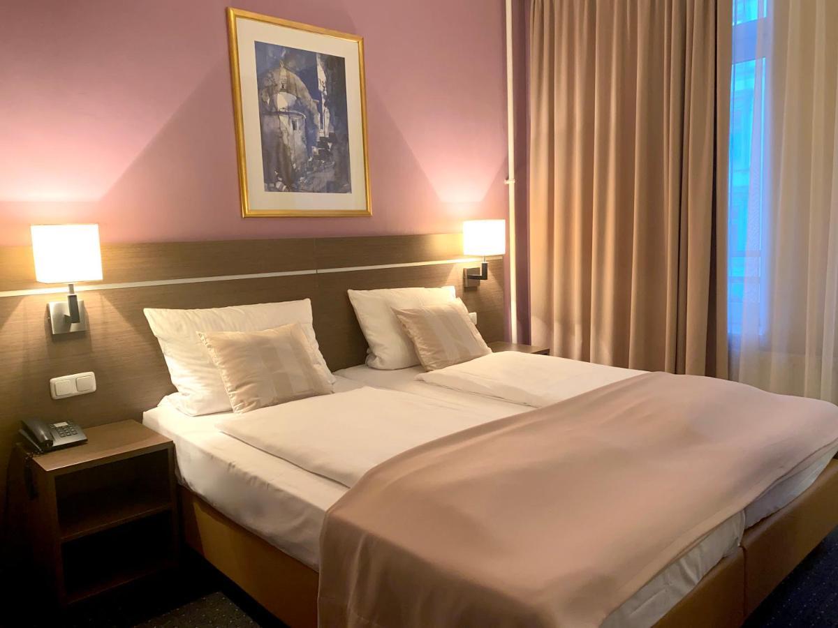 Hotel Hansehof 3*